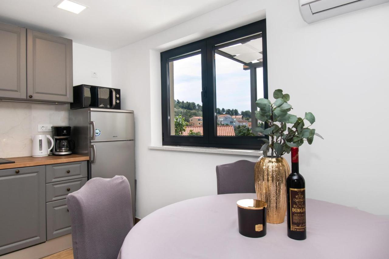 Apartmani Monika Zaboric Exterior foto