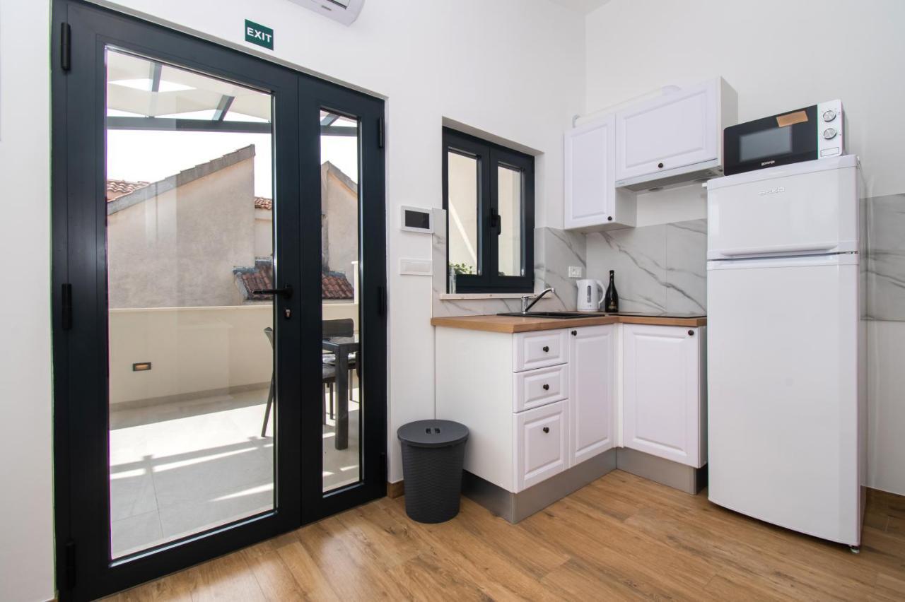Apartmani Monika Zaboric Exterior foto