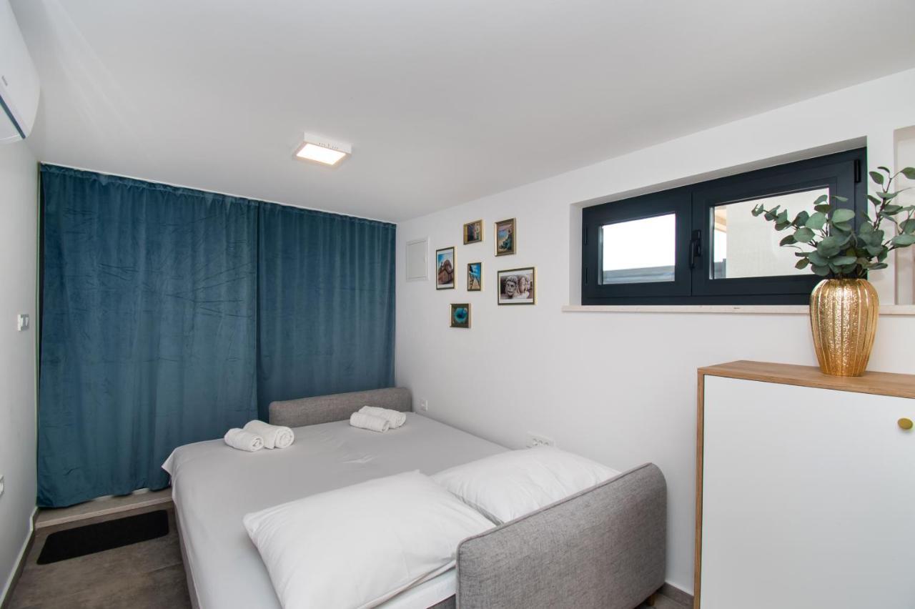 Apartmani Monika Zaboric Exterior foto