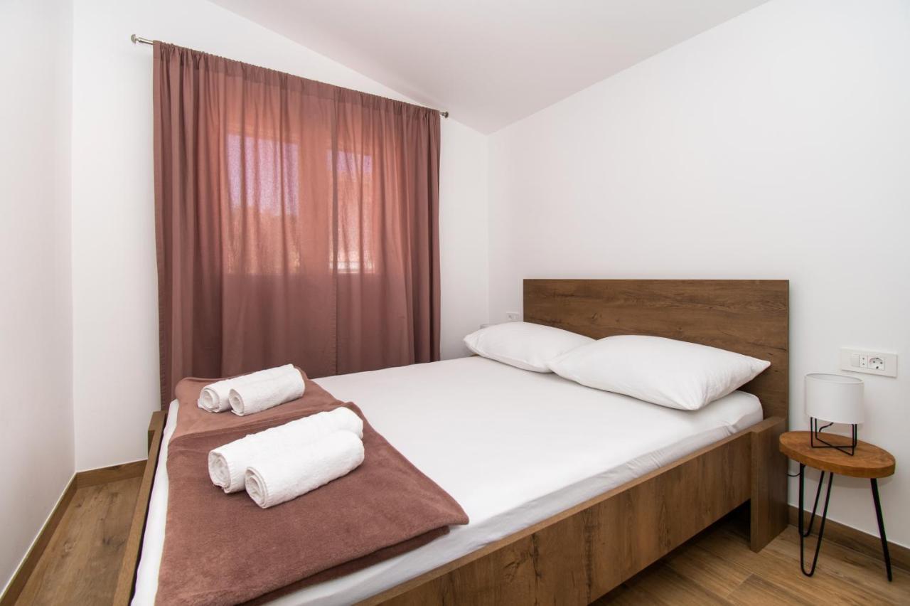 Apartmani Monika Zaboric Exterior foto