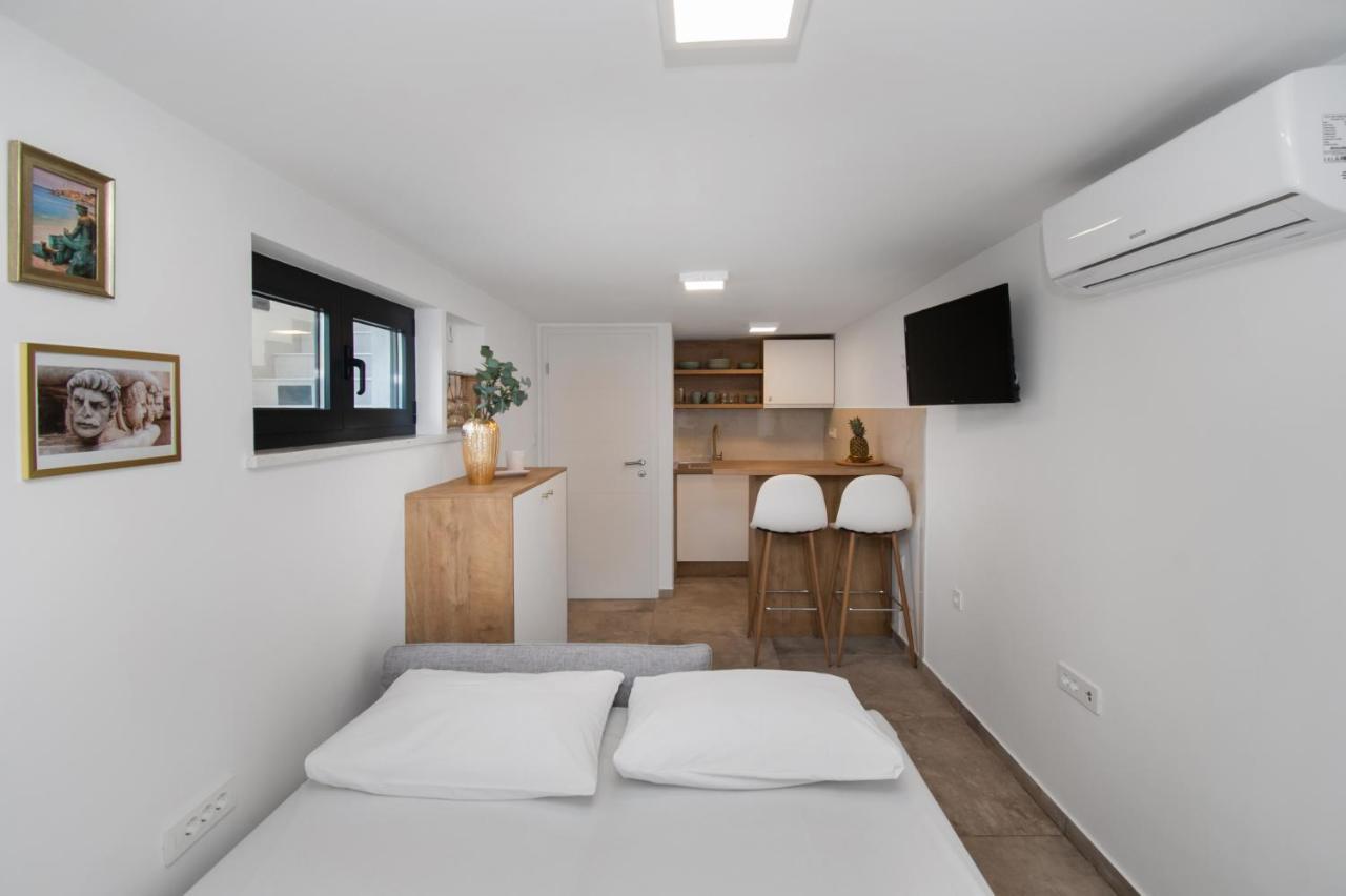 Apartmani Monika Zaboric Exterior foto